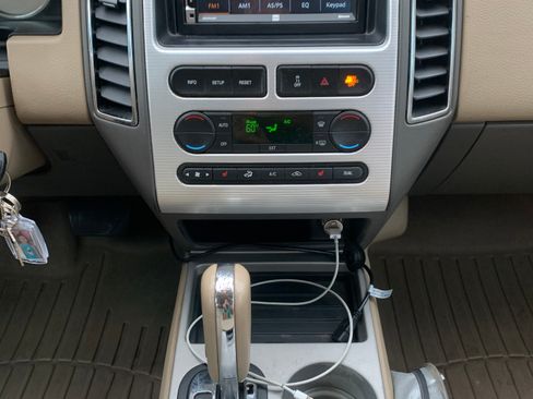 Used 2007 Ford Edge SEL Plus image 15