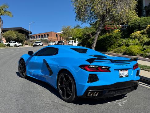 Used 2021 Chevrolet Corvette Stingray Premium Conv w/ Z51 Performance Package image 10