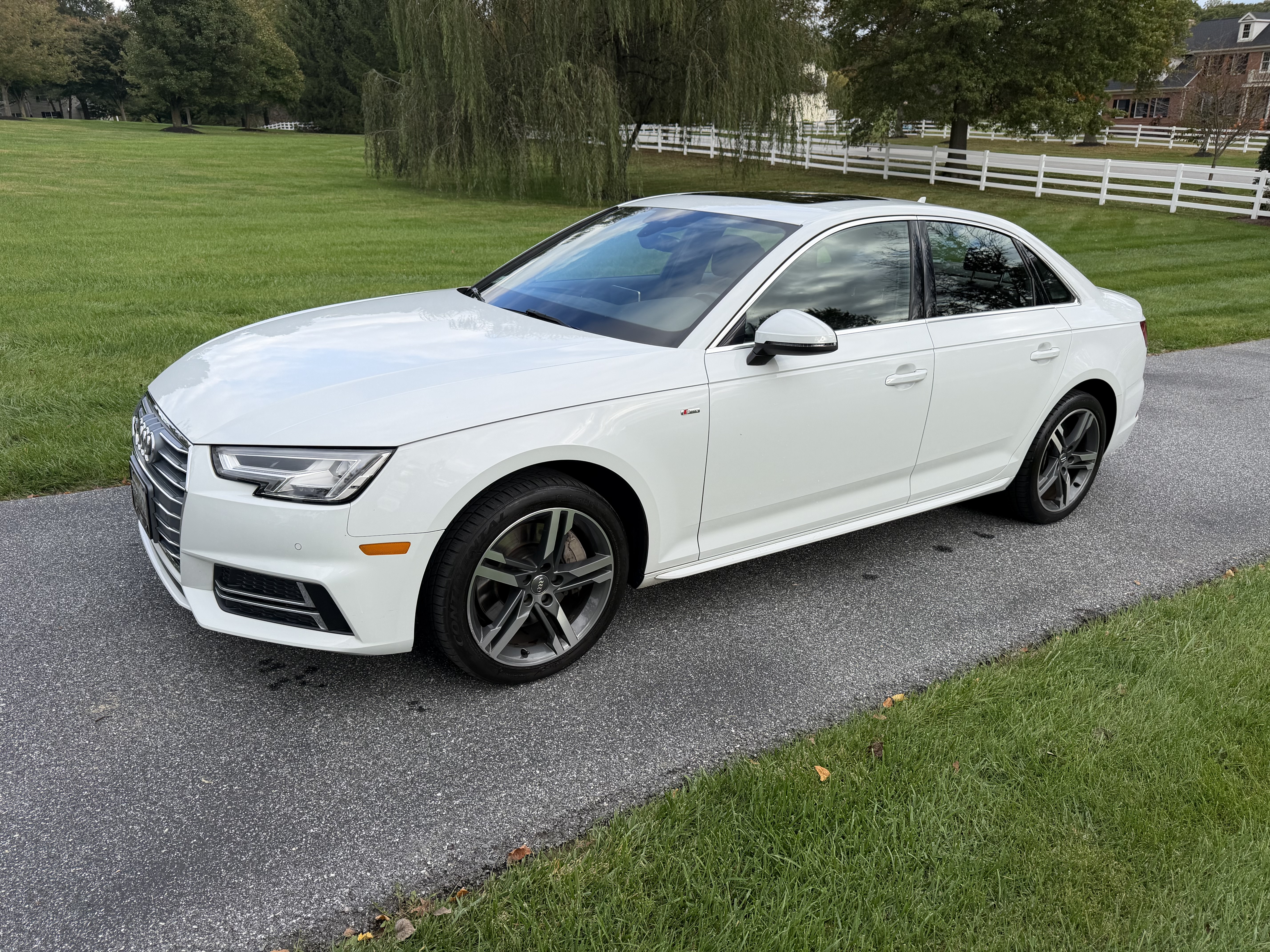 Used 2017 Audi A4 2.0T Premium Plus w/ Premium Plus Package AWD/4WD image 1
