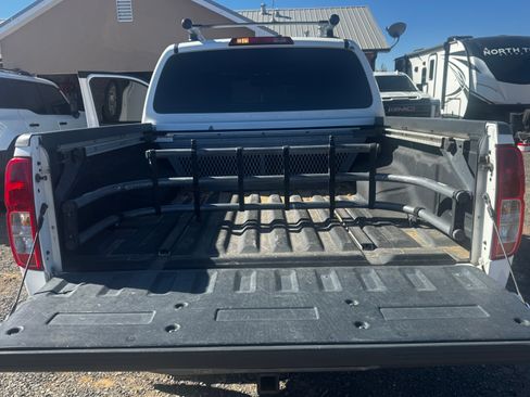 Used 2005 Nissan Frontier NISMO w/ (J01) Sunroof Pkg image 27