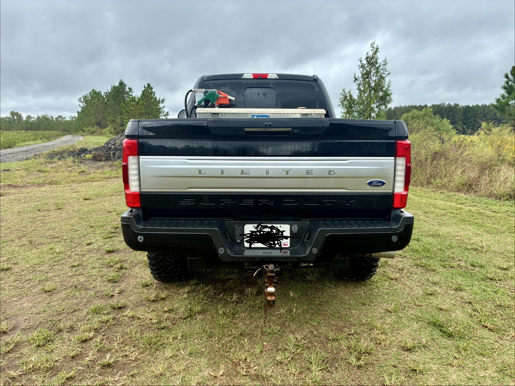 Used 2019 Ford F250 Limited w/ FX4 Off-Road Package AWD/4WD image 5