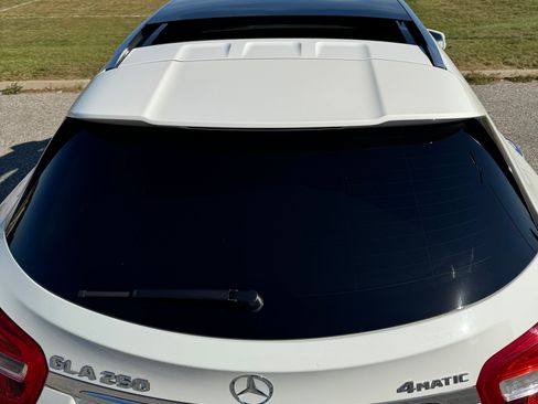 Used 2019 Mercedes-Benz GLA 250 4MATIC image 5