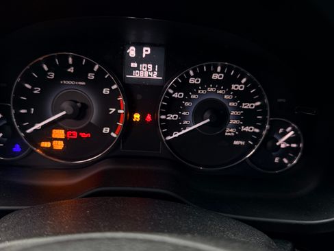 Used 2012 Subaru Outback 2.5i Premium image 8