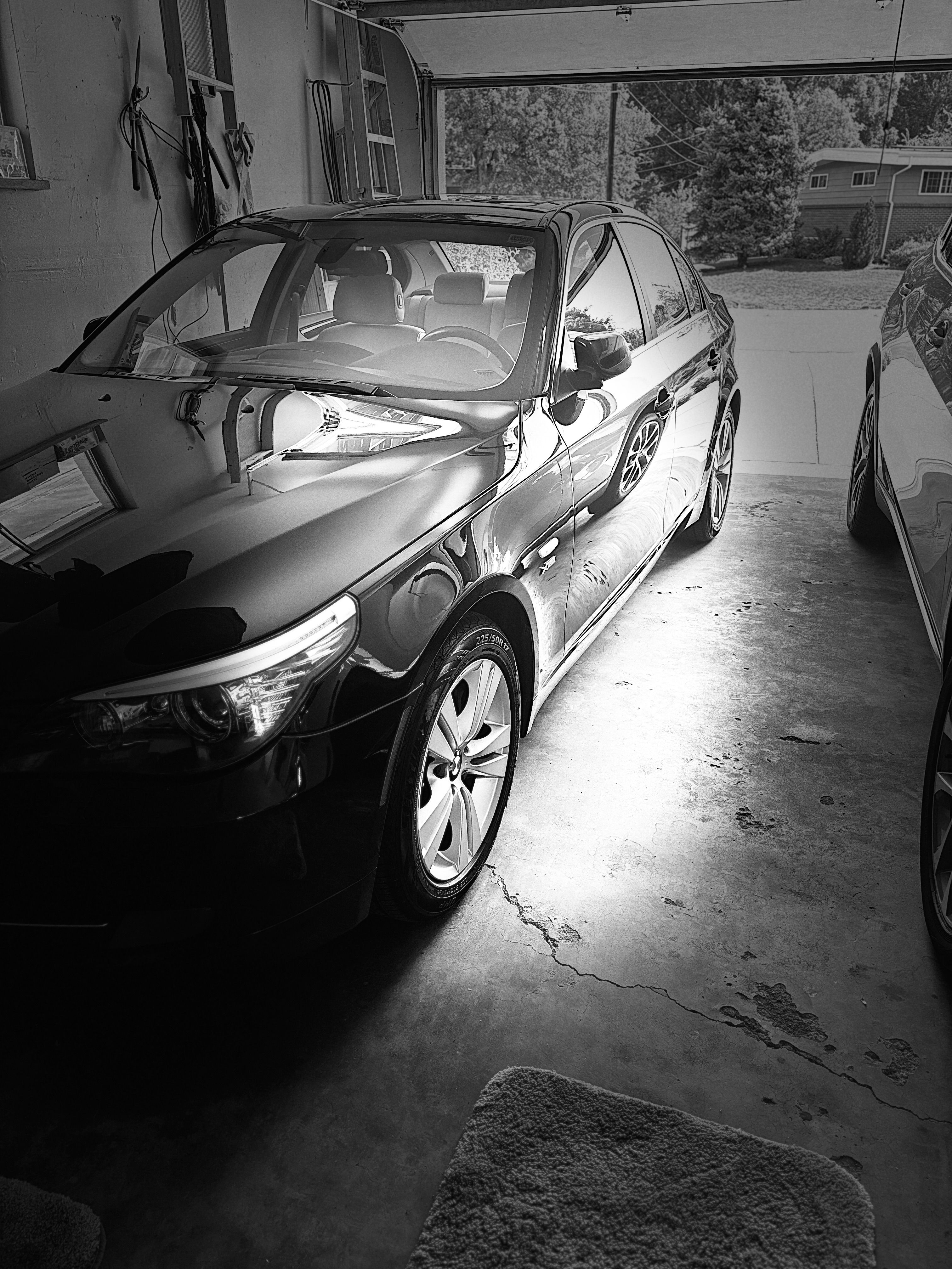 Used 2009 BMW 528i xDrive Sedan AWD/4WD image 22