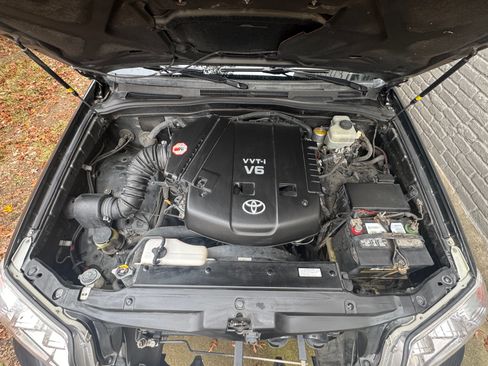 Used 2007 Toyota 4Runner Sport image 24