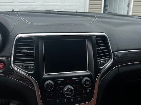 Used 2014 Jeep Grand Cherokee SRT w/ Trailer Tow Group IV AWD/4WD image 10