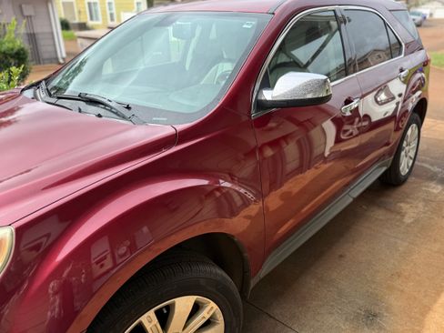 Used 2010 Chevrolet Equinox LTZ image 4