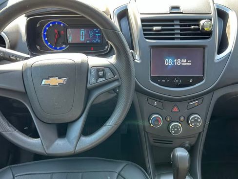 Used 2015 Chevrolet Trax LS image 17