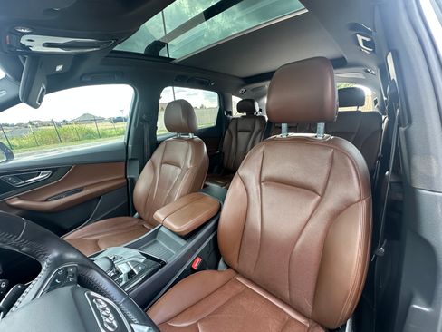 Used 2019 Audi Q7 3.0T Prestige w/ Prestige Package AWD/4WD image 9