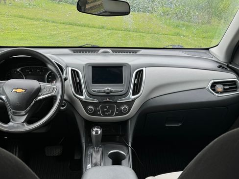 Used 2019 Chevrolet Equinox LT image 13