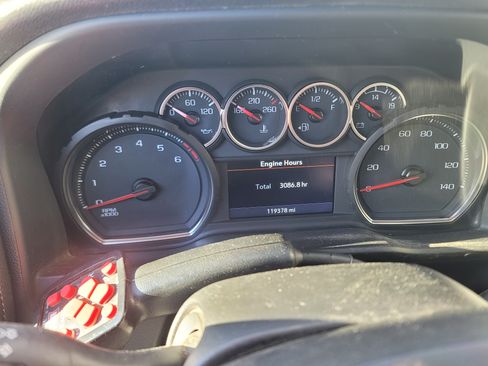 Used 2021 Chevrolet Silverado 2500 LT w/ Gooseneck/5TH Wheel Package image 13