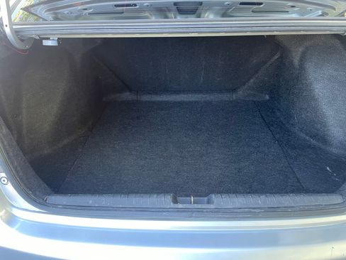 Used 2010 Honda Civic LX image 21