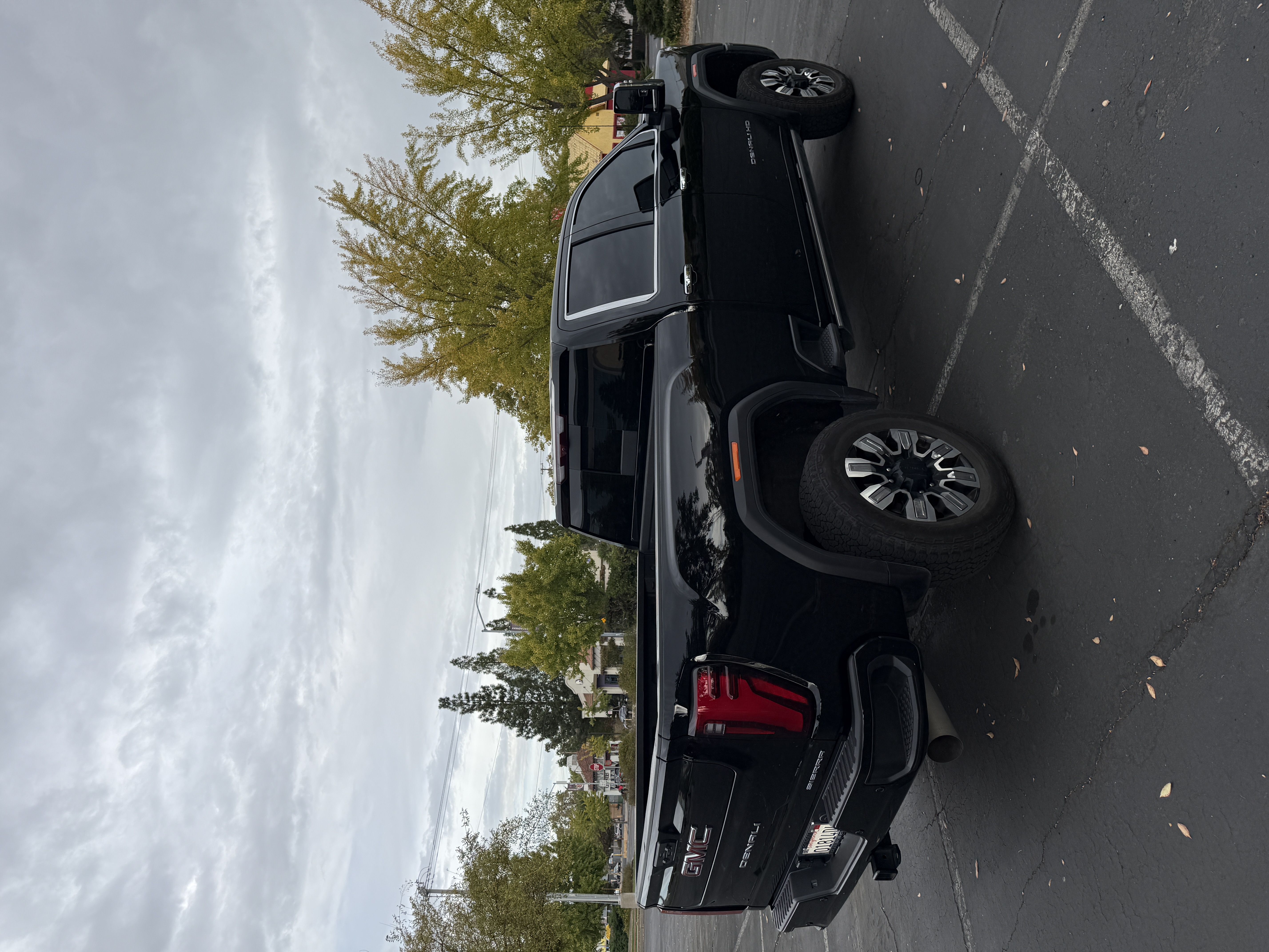 Used 2025 GMC Sierra 2500 Denali w/ Denali Reserve Package AWD/4WD image 6