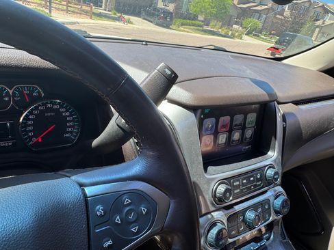 Used 2016 Chevrolet Tahoe LT AWD/4WD image 11