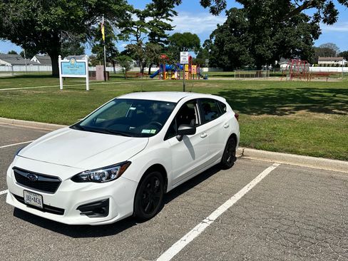 Used 2019 Subaru Impreza 2.0i AWD/4WD image 4