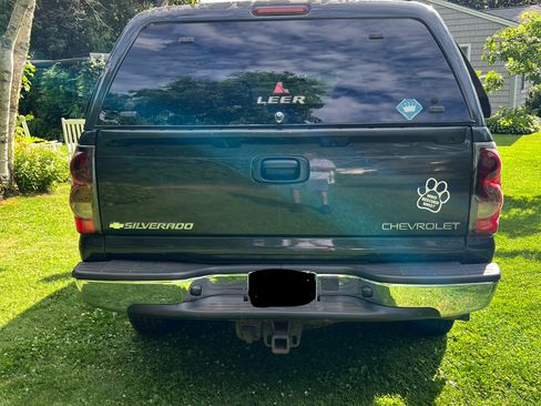 Used 2004 Chevrolet Silverado 1500 LS w/ Light Duty Power Package image 6