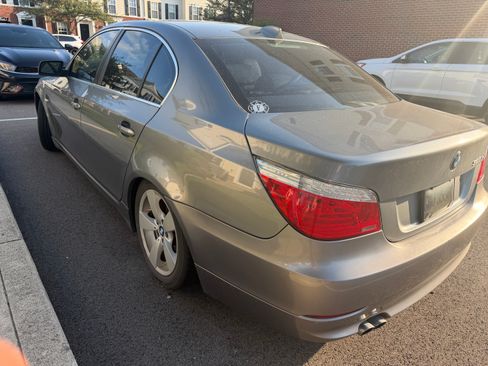 Used 2008 BMW 528xi Sedan AWD/4WD image 15