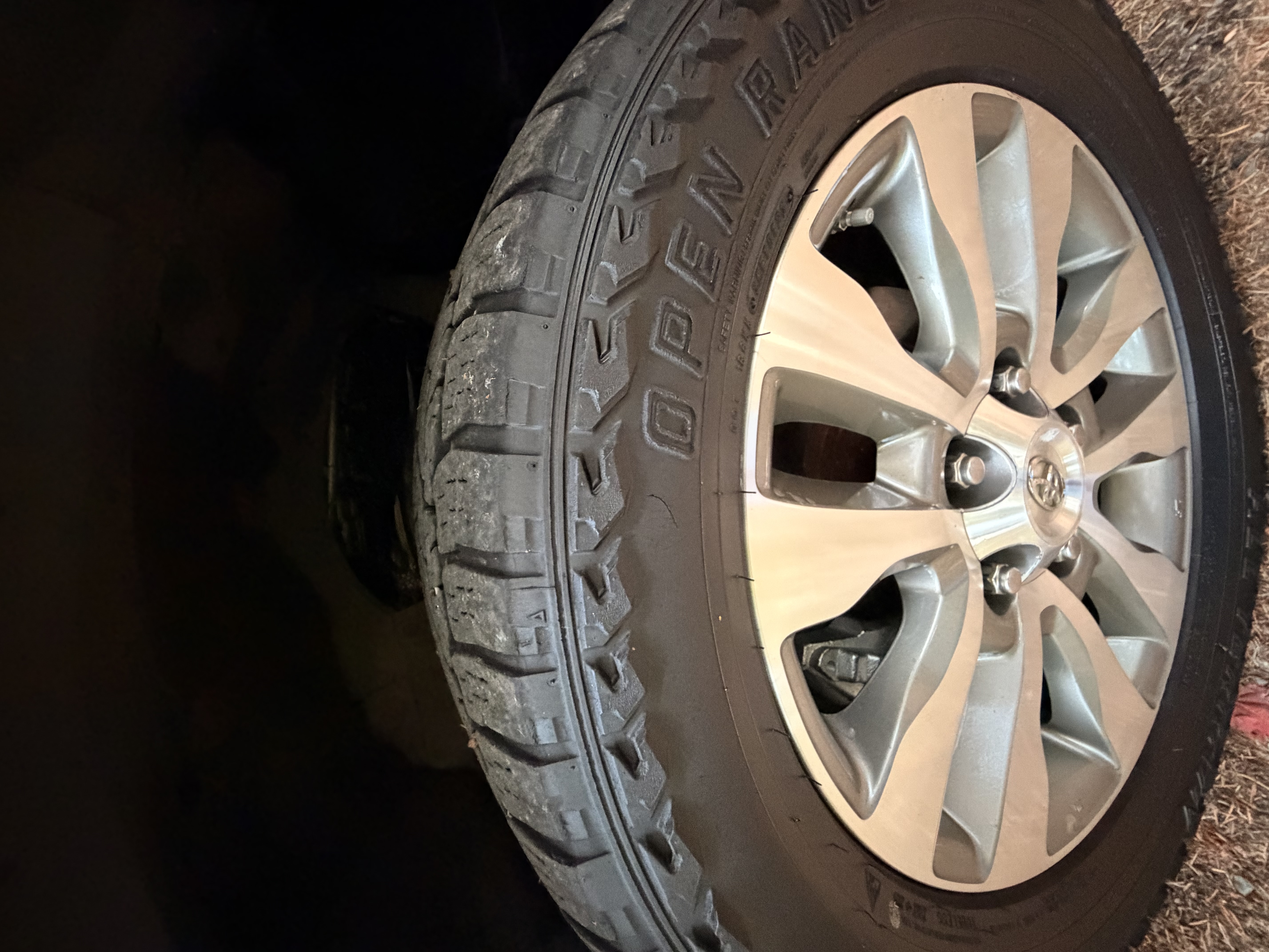 Used 2013 Toyota Tundra Platinum AWD/4WD image 11