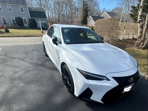 Used 2025 Lexus IS 350 F Sport image 4