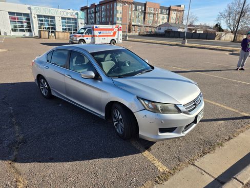 Used 2013 Honda Accord LX image 2