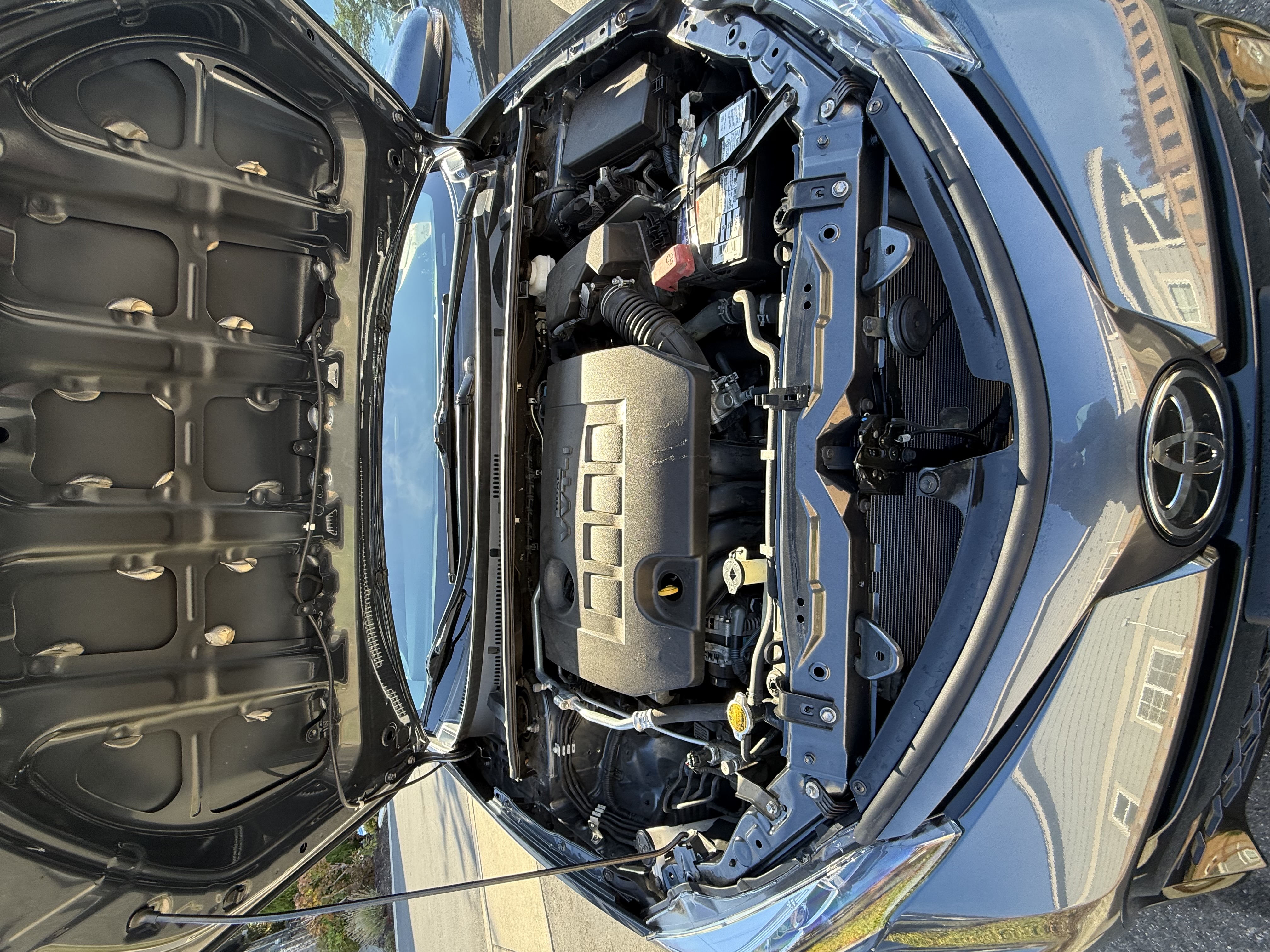 Used 2017 Toyota Corolla SE FWD image 5