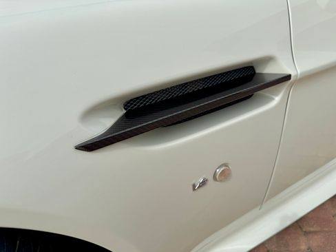 Used 2017 Aston Martin V12 Vantage S RWD image 26
