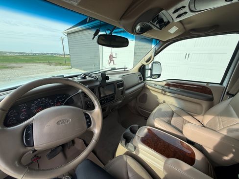 Used 2001 Ford Excursion Limited AWD/4WD image 8