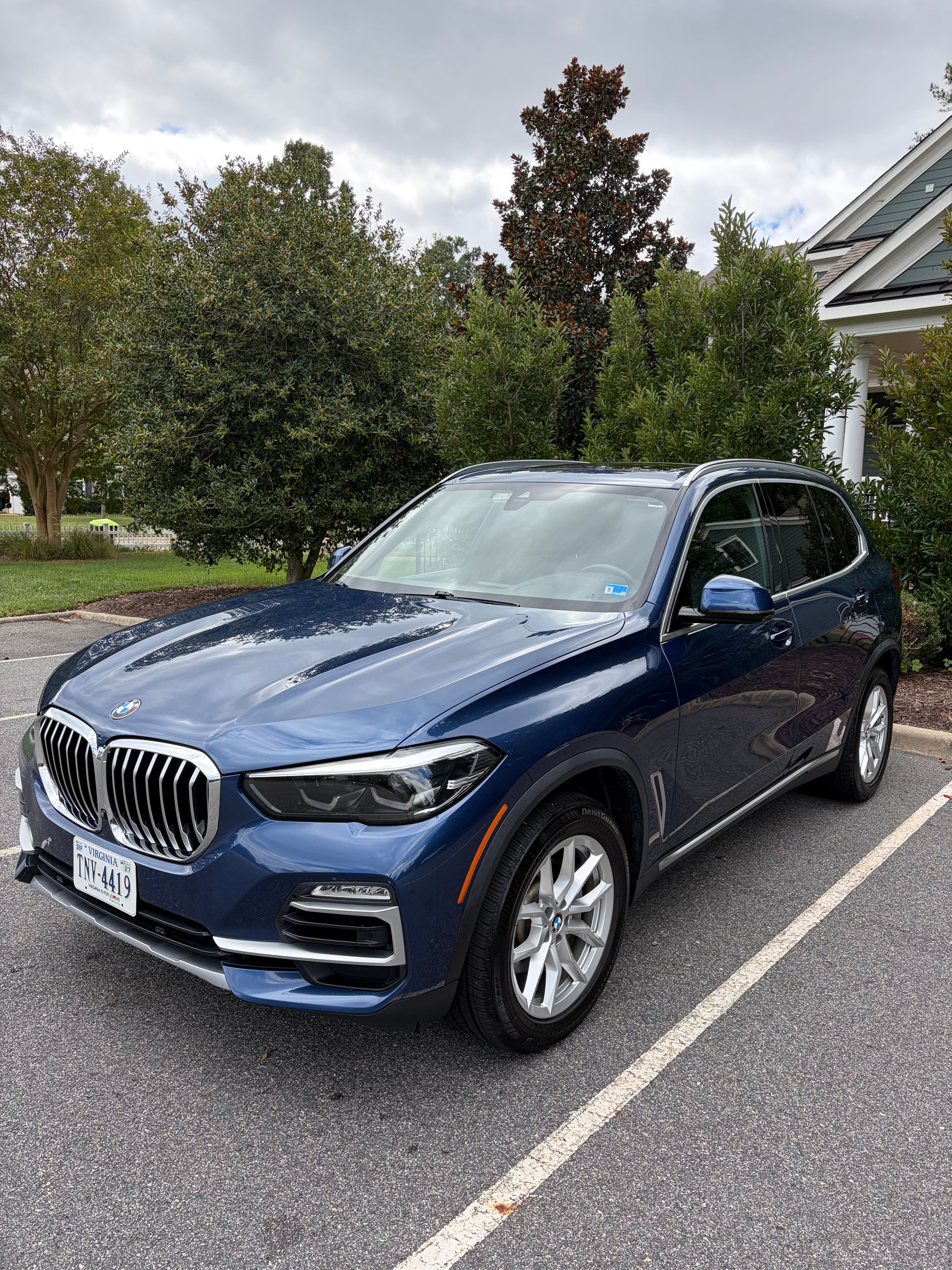 Used 2020 BMW X5 xDrive40i w/ Convenience Package AWD/4WD image 1