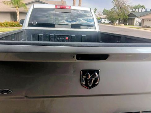 Used 2013 RAM 3500 SLT image 9