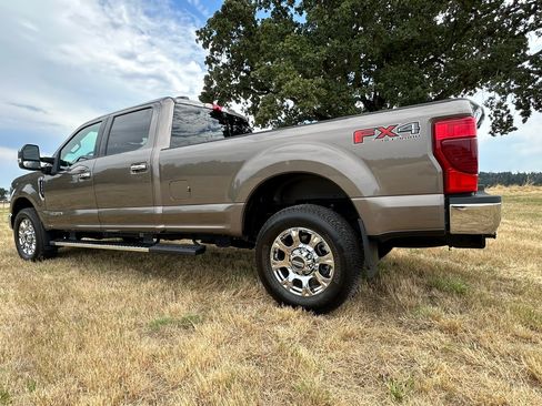 Used 2021 Ford F350 Lariat w/ Lariat Ultimate Package image 11