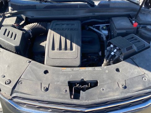 Used 2017 Chevrolet Equinox Premier w/ Enhanced Convenience Package image 8