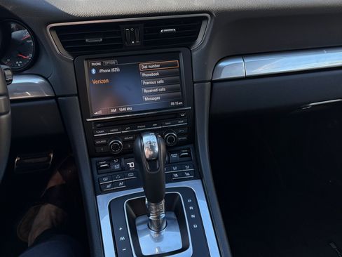 Used 2013 Porsche 911 Carrera S image 8