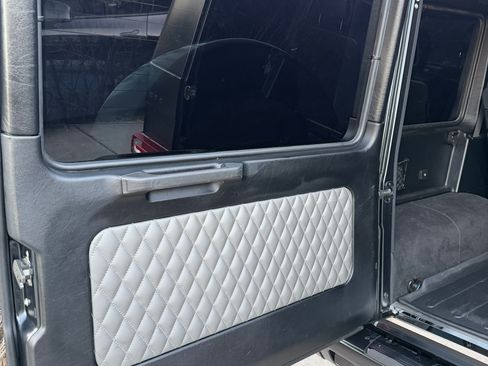 Used 2017 Mercedes-Benz G 63 AMG 4MATIC image 5