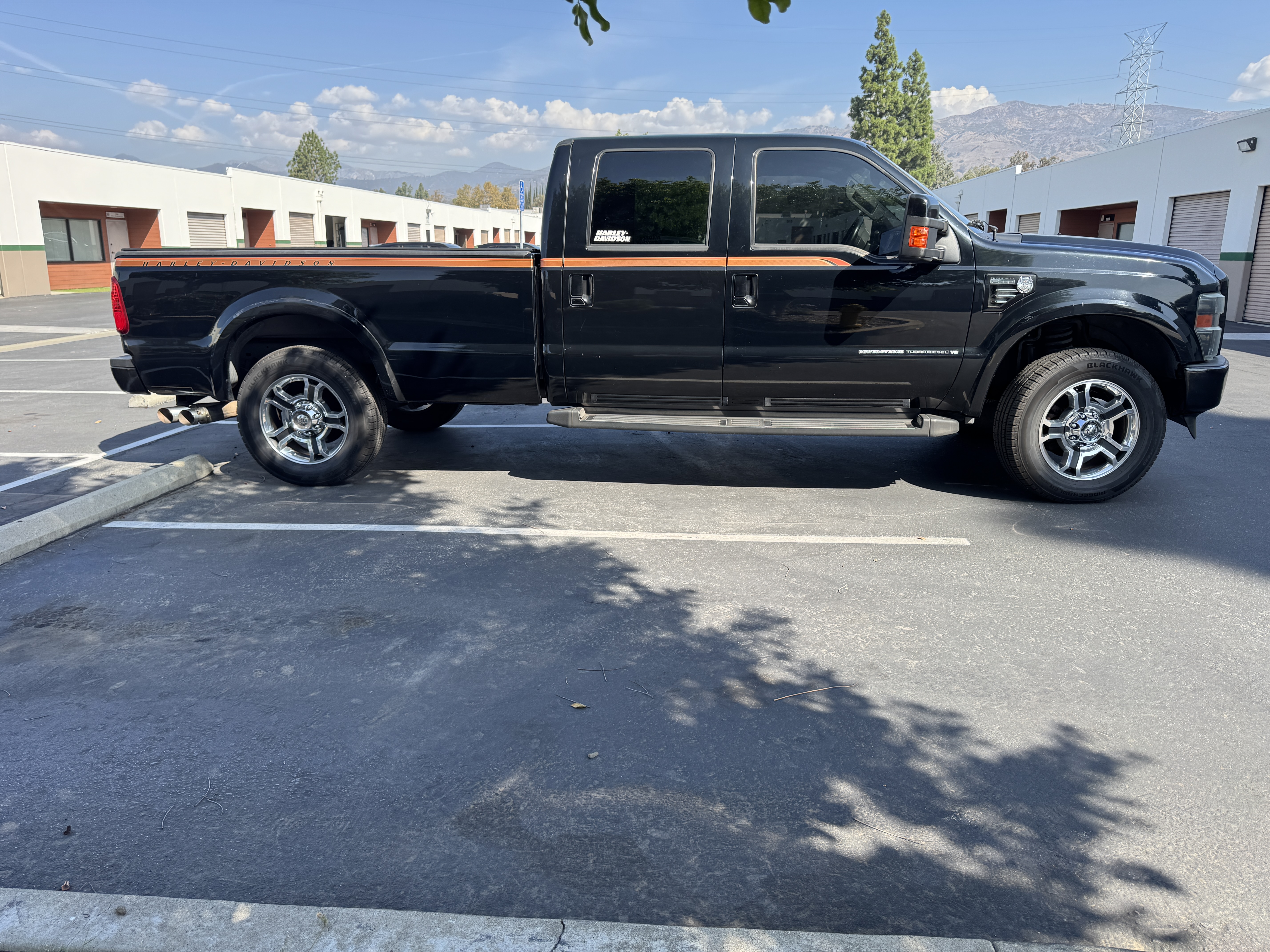 Used 2008 Ford F250 Harley-Davidson AWD/4WD image 10