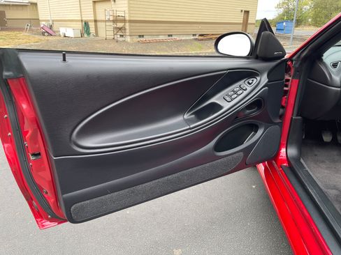 Used 1996 Ford Mustang GT RWD image 21