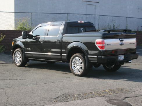 Used 2012 Ford F150 Platinum image 4