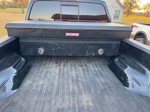 Used 2013 Ford F250 Platinum w/ FX4 Off Road Pkg image 5