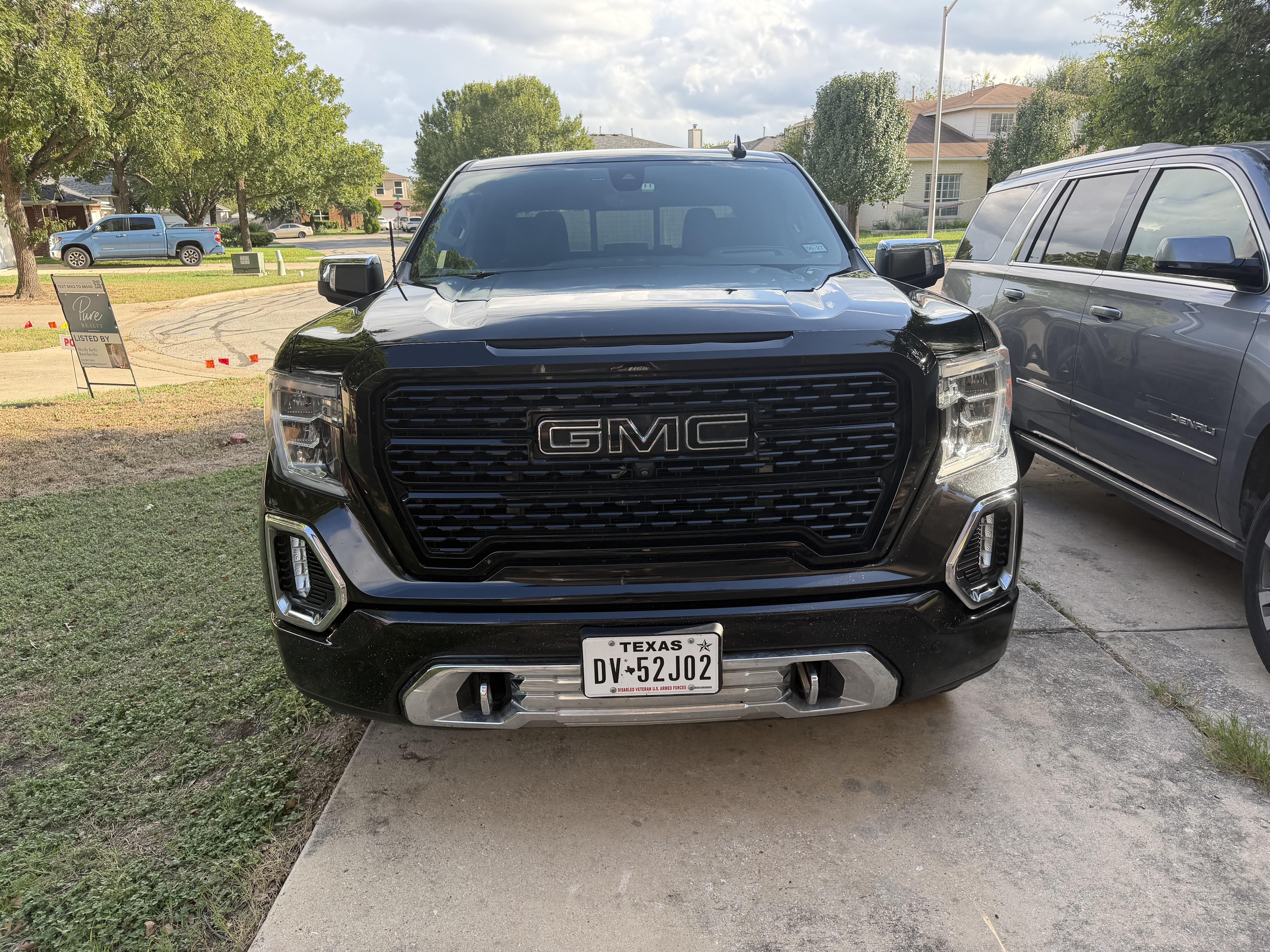 Used 2020 GMC Sierra 1500 Denali w/ Denali Ultimate Package AWD/4WD image 1