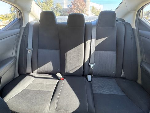 Used 2024 Nissan Sentra SV image 13