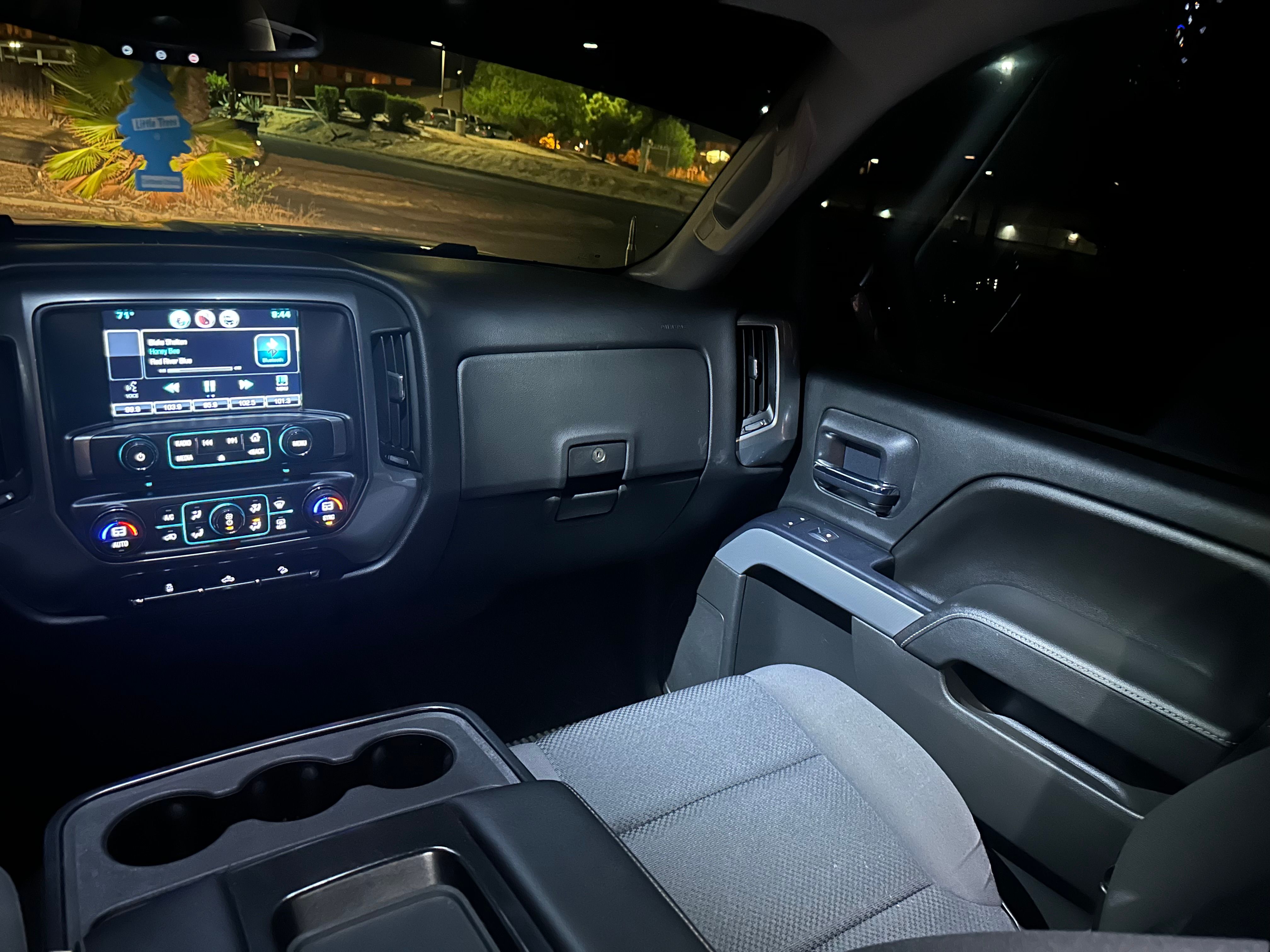Used 2015 Chevrolet Silverado 1500 LT w/ All Star Edition AWD/4WD image 13