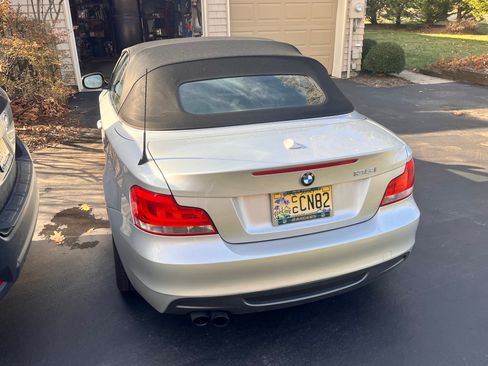 Used 2013 BMW 135i Convertible image 2