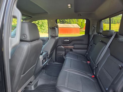 Used 2019 GMC Sierra 1500 Denali AWD/4WD image 9