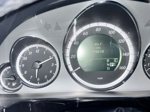 Used 2011 Mercedes-Benz E 350 4MATIC Sedan w/ Premium 1 Pkg image 11