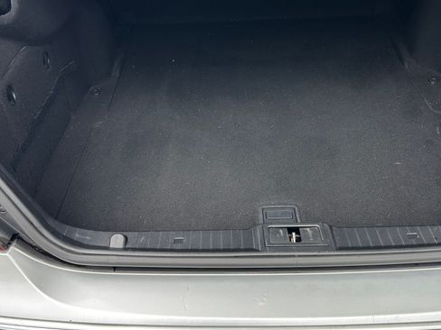 Used 2006 Mercedes-Benz E 350 Sedan image 14