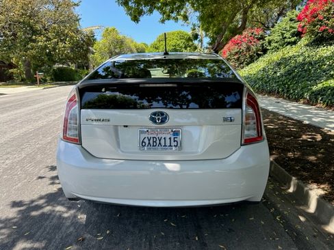 Used 2012 Toyota Prius Four image 4