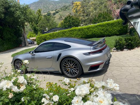 Used 2021 Porsche 911 Turbo S image 2