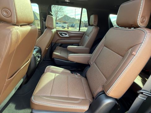 Used 2023 Chevrolet Tahoe High Country w/ Premium Package 2 image 12