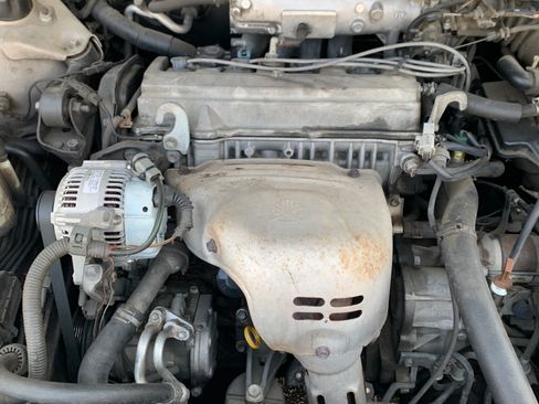 Used 1999 Toyota Camry LE image 5