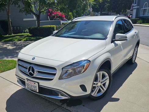 Used 2017 Mercedes-Benz GLA 250 image 1
