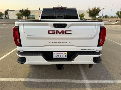Used 2021 GMC Sierra 2500 Denali w/ Denali Ultimate Package image 6